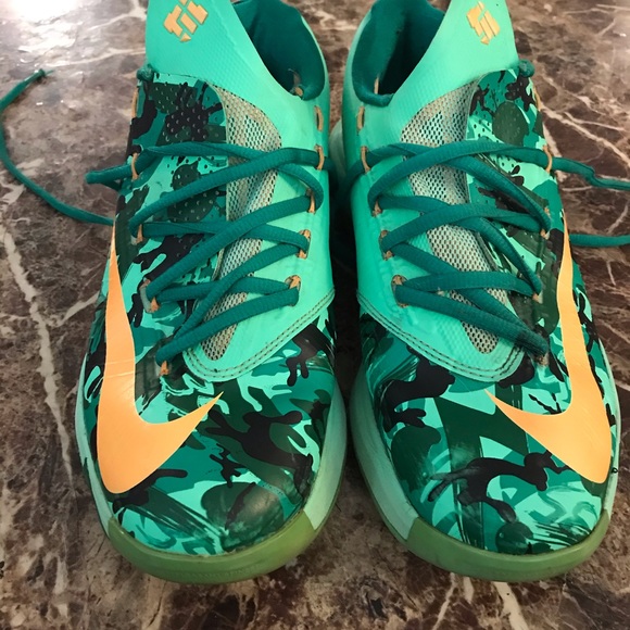 Kevin Durant’s KD Easter 6 - Picture 2 of 9